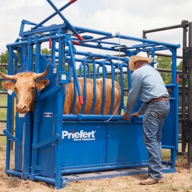 Priefert Squeeze Chutes - Model S0191 - Kovac Ranch Equipment