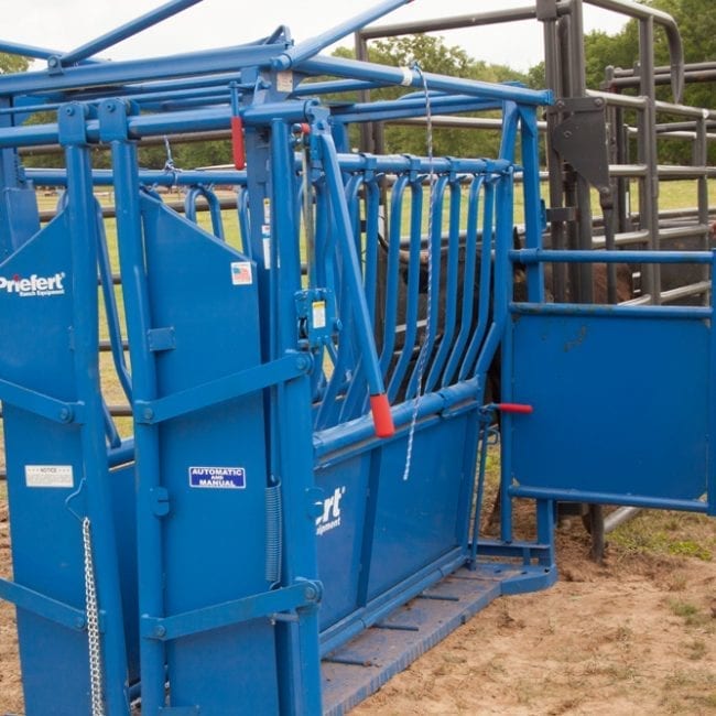 Priefert Squeeze Chutes - Model S0191 - Kovac Ranch Equipment