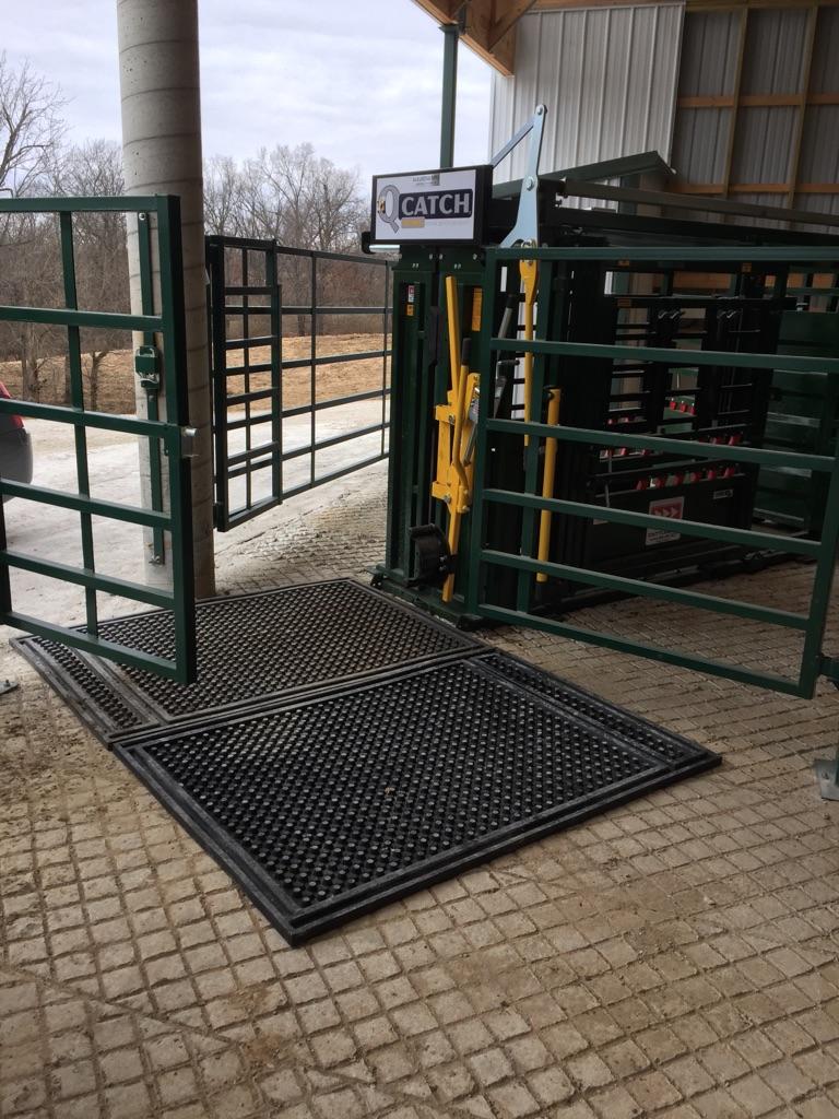 Rubber Mat for Squeeze Chute