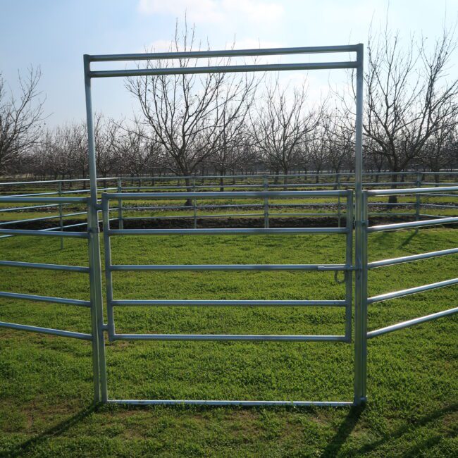 Horse Panels Archives - Kovac Ranch Equipment