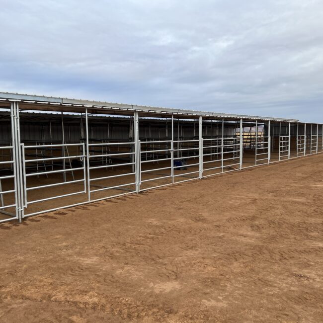 Signature Barns - Kovac Ranch Equipment